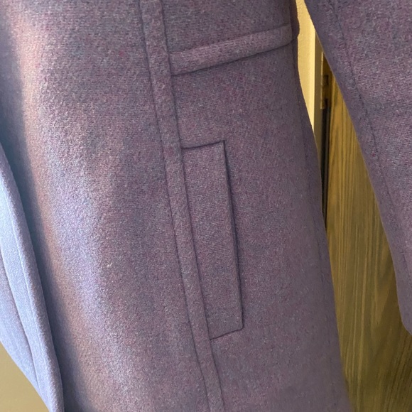 Woman’s Talbots wool peacoat - Picture 5 of 6